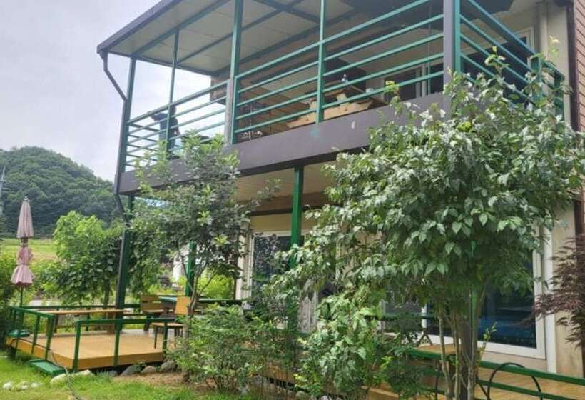 Hongcheon Mangosup Pension
