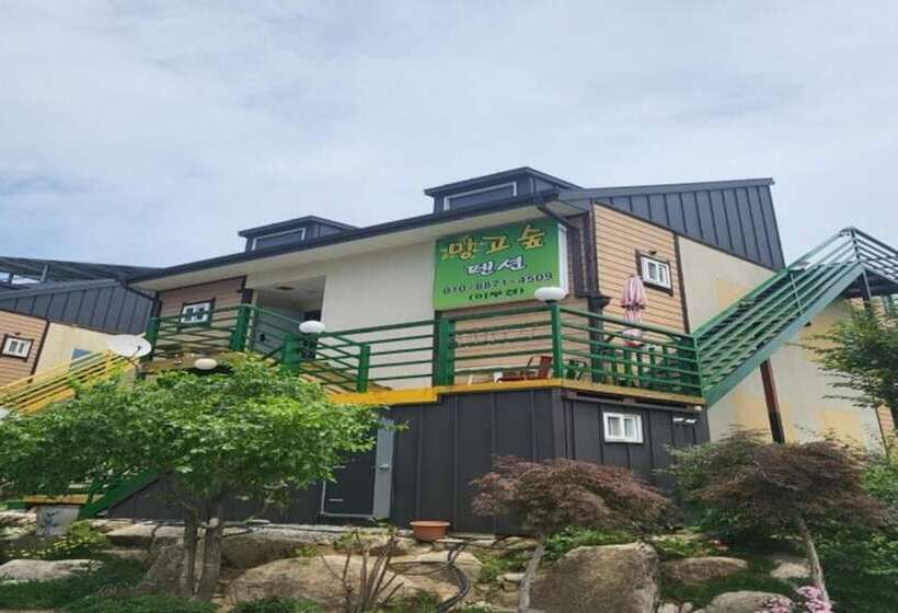 Hongcheon Mangosup Pension