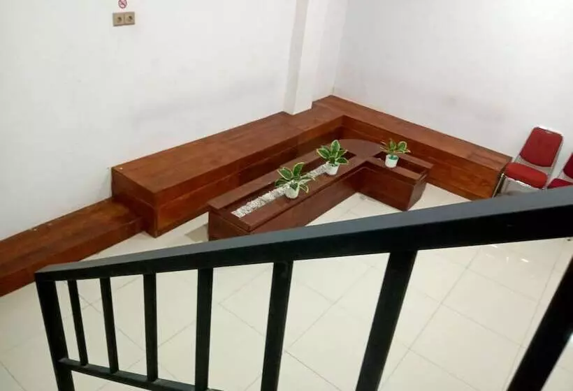 Hotelli Azzahra Syariah
