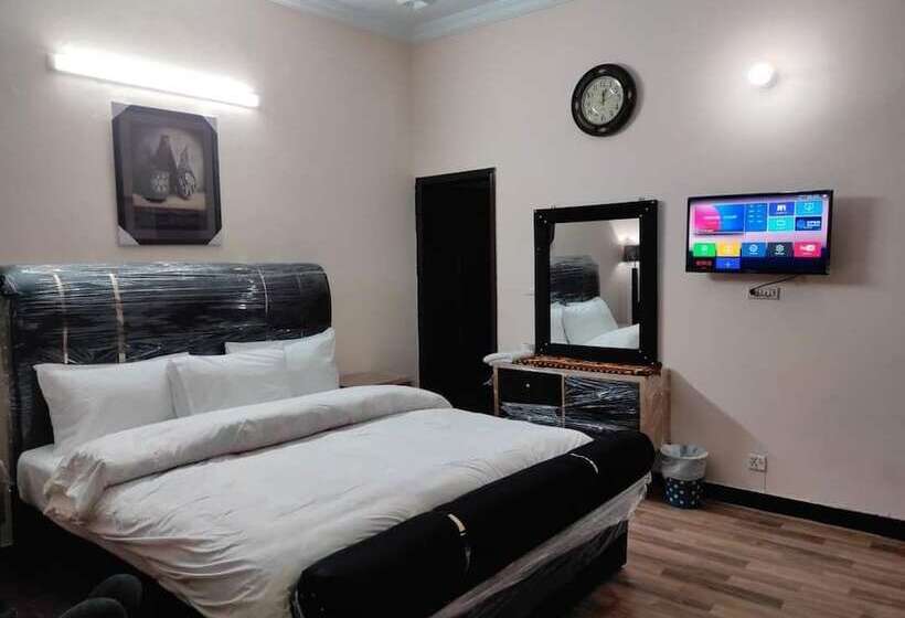 هتل Daily Hostel &