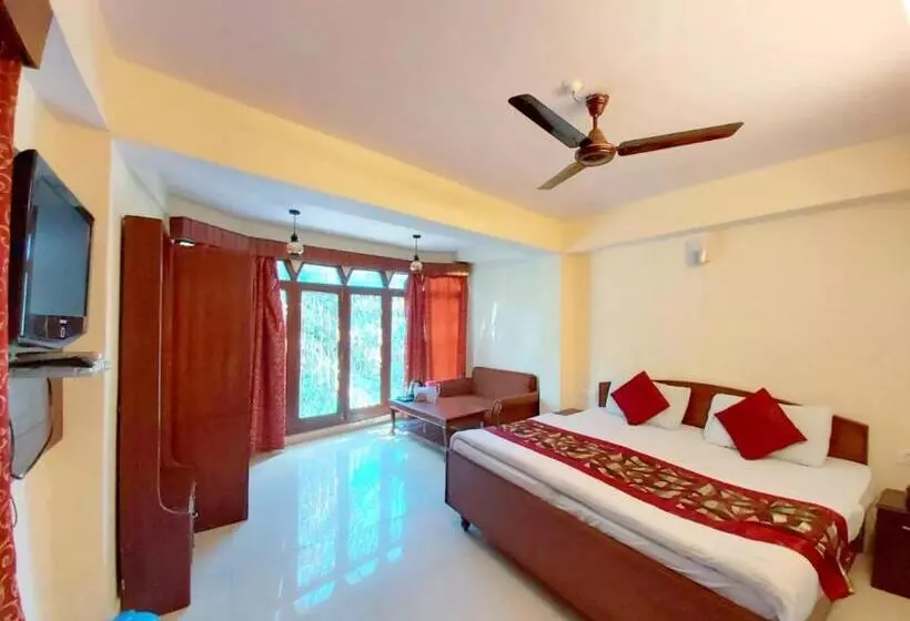 ホテル Gp Guest House Nainital   Excellent Customer Choice   Best Seller