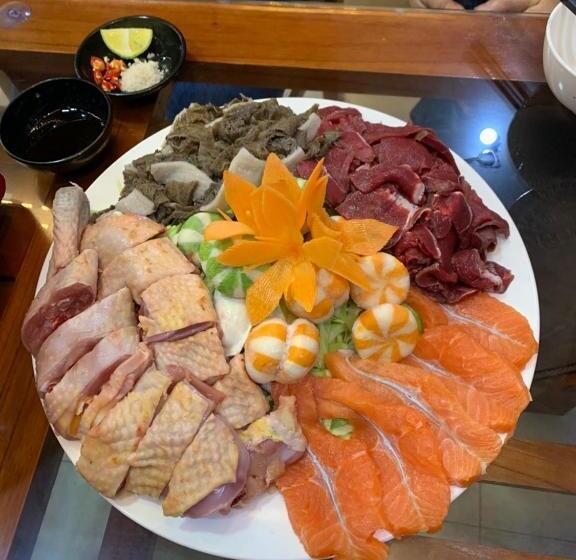 هتل Hà Lù Homestay