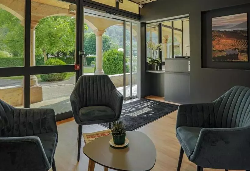 Hotelli L Hôtel Des Bains   Salles La Source