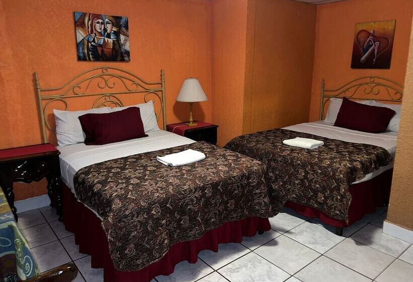 هتل Maya Copan Guamilito