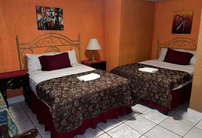 هتل Maya Copan Guamilito