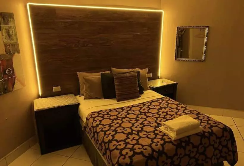 هتل Maya Copan Guamilito