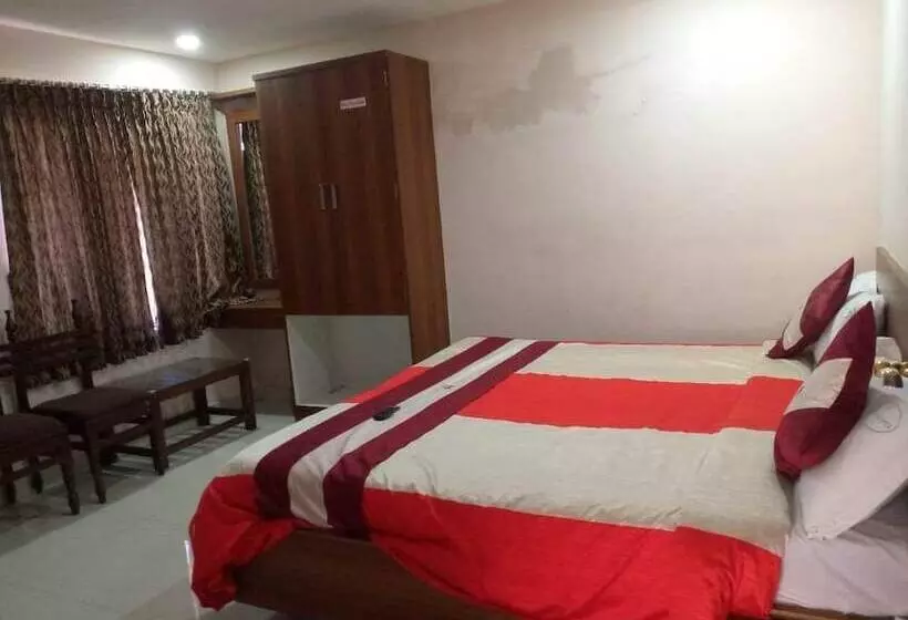 ホテル Sharma Residency Kodaikanal