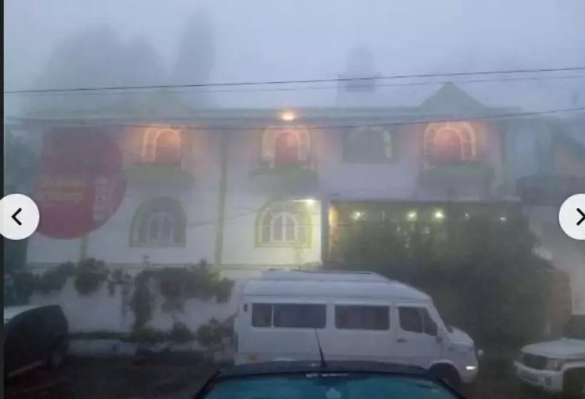 ホテル Sharma Residency Kodaikanal