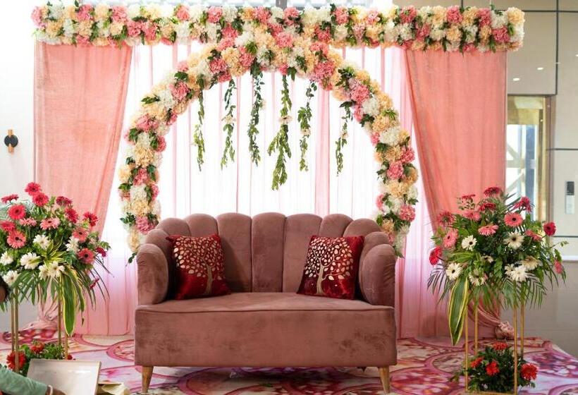 בית מלון כפרי The Neeraj Naturecure On Ganga