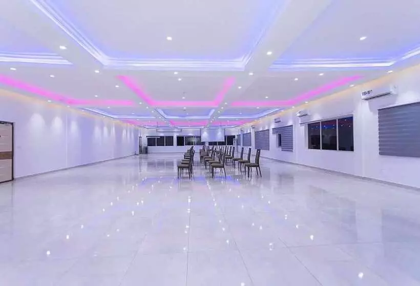 Hotelli The Platinum Bay