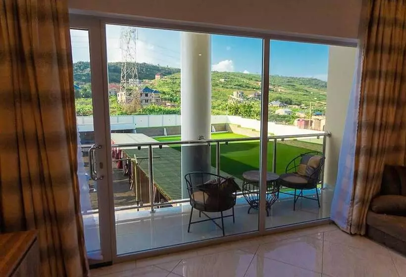 Hotelli The Platinum Bay