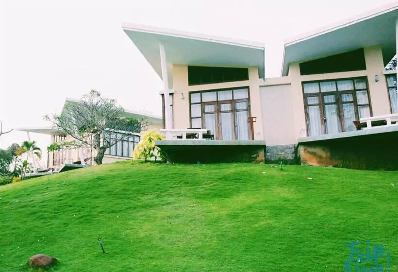 Lazi Beach Resort