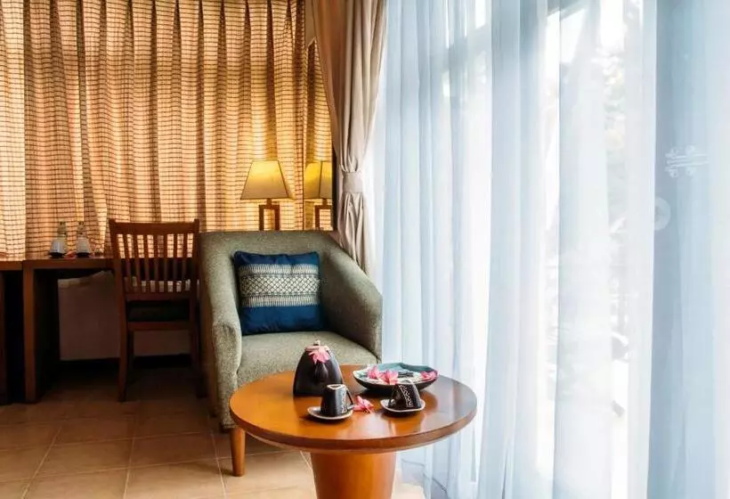 Lazi Beach Resort