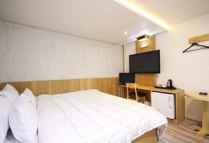 Motel Busan Oncheonjang Gem