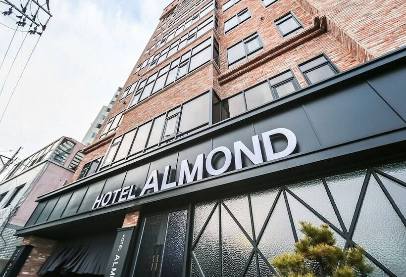 Motel Changwon Jinhae Almond