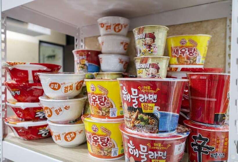 מוטל Gunsan New Fox