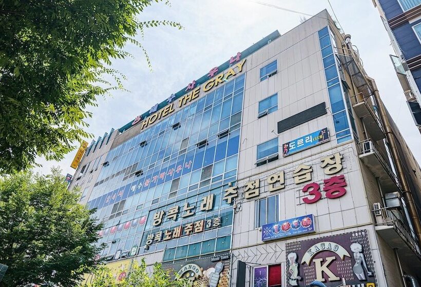 מוטל Incheon Hotel The Gray