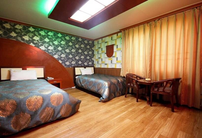 汽车旅馆 Naju Hitel