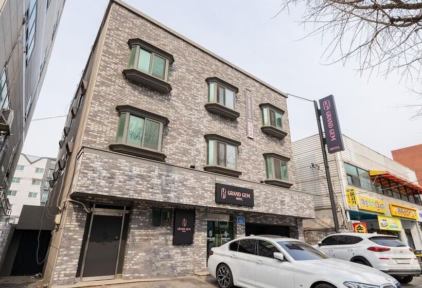 Мотель Sangbong Grand Gem