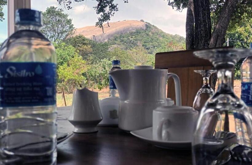 Pensão Sigiri Arana