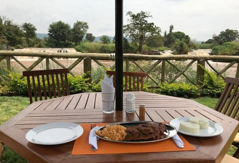 استراحتگاه Jangwani Camp Sagana