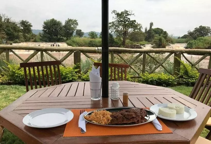 استراحتگاه Jangwani Camp Sagana