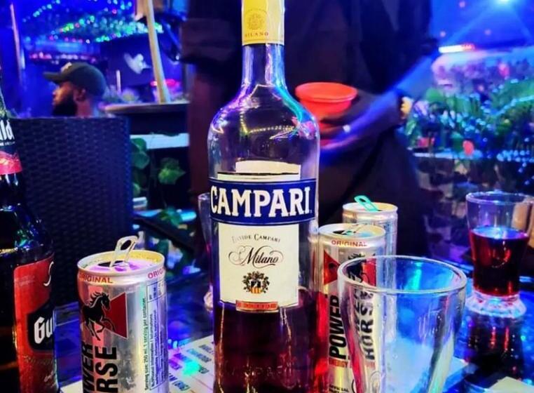 1759 Empire Lounge And Hotels