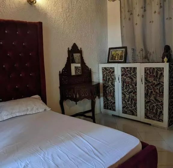 هاستل Cocobongo Beach Lodge