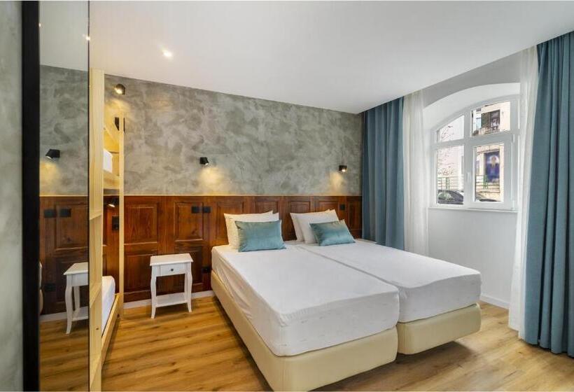 فندق صغير Forest Villas   Guest House