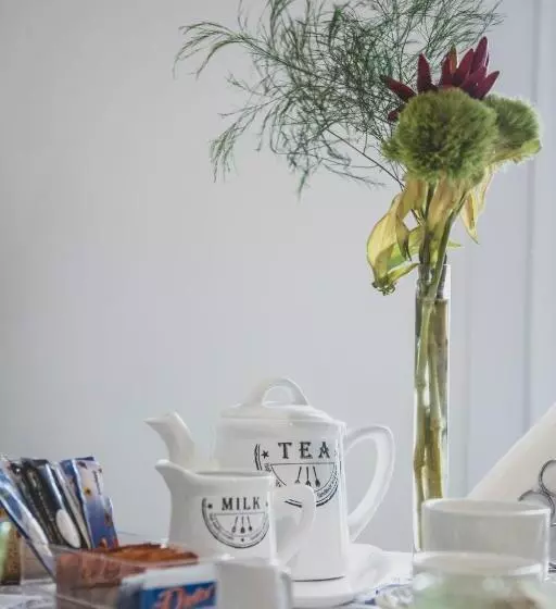 Art & Books Bed And Breakfast