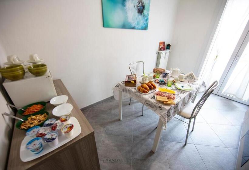 Art & Books Bed And Breakfast