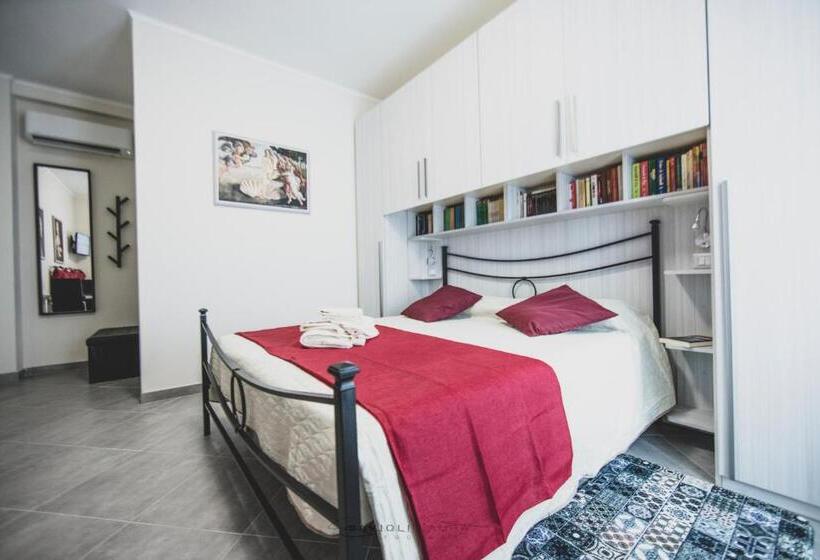 Art & Books Bed And Breakfast