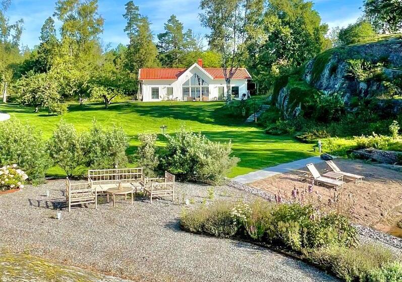 Bastuviken Bed And Breakfast