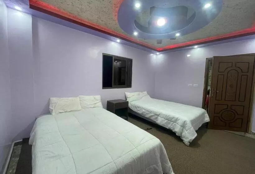 تختخواب و صبحانه Bedouin Experient House