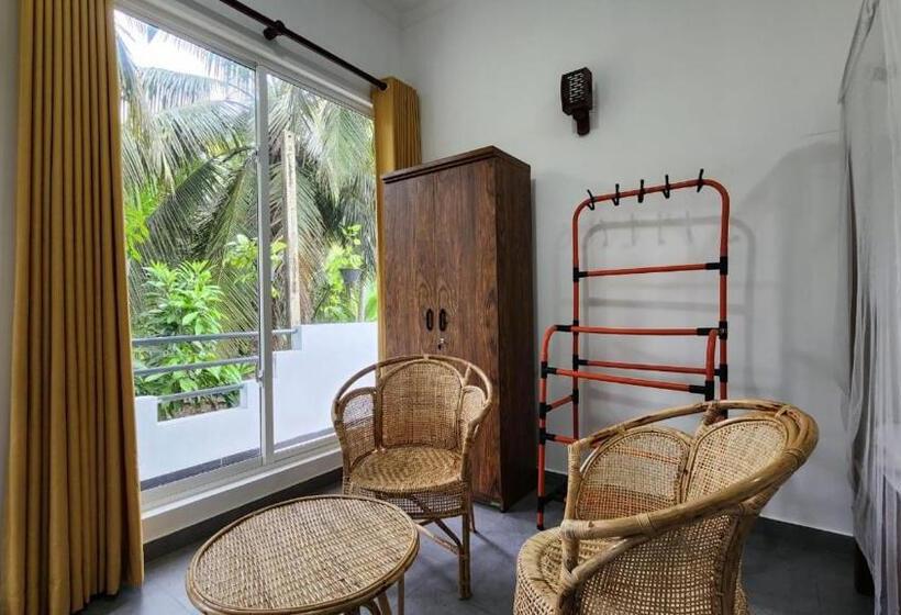 Bed and Breakfast E Seven House