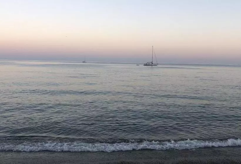 Genovese Villa Elena Residence