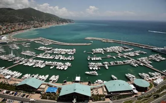 Genovese Villa Elena Residence