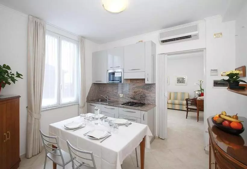 Genovese Villa Elena Residence