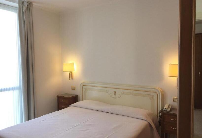 Genovese Villa Elena Residence