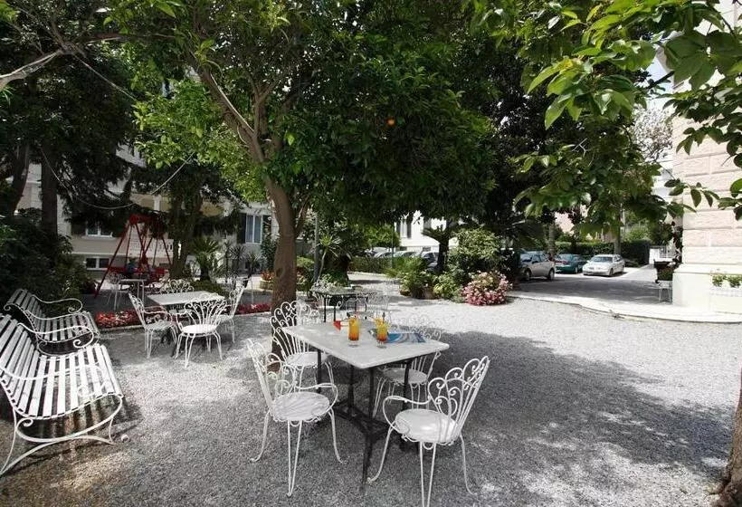 Genovese Villa Elena Residence