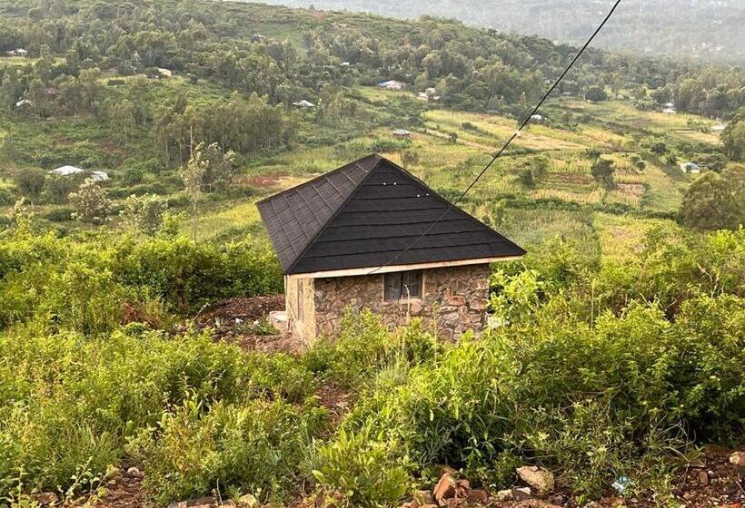 Hillbilly Bush Lodge