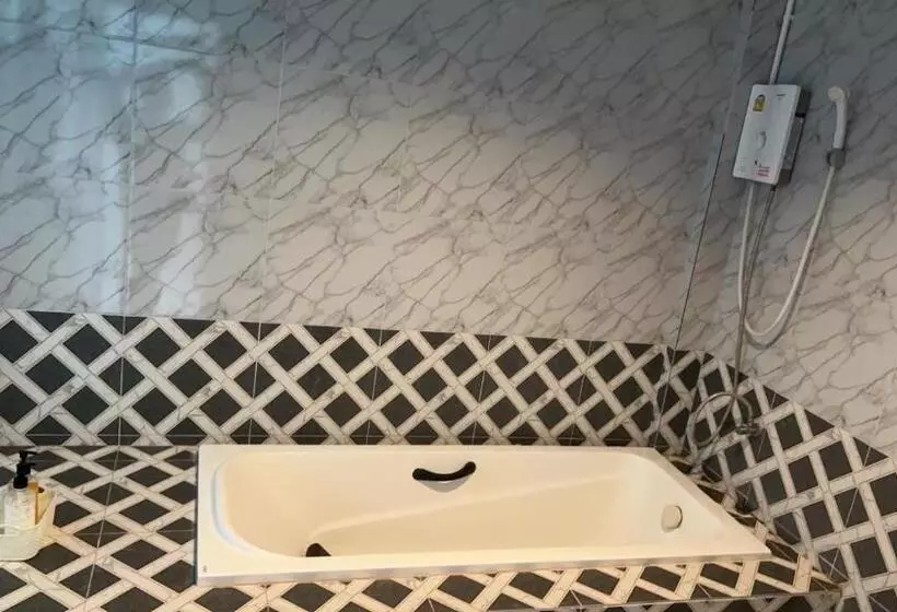 ホテル มาดีดี รีสอร์ท