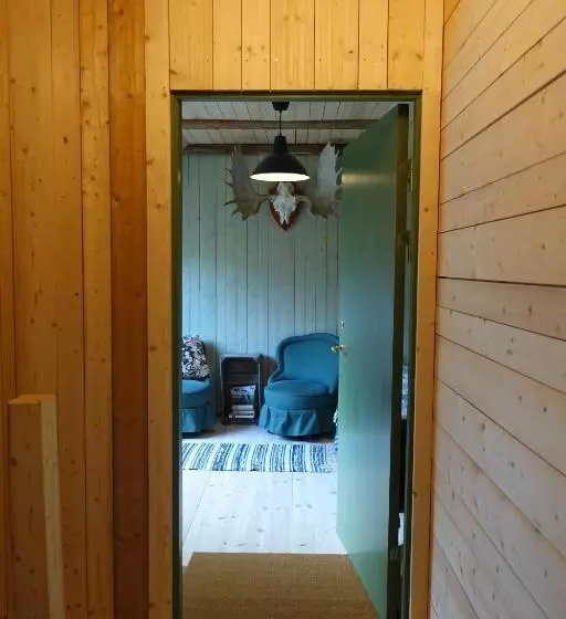 Hotelli Attic Apartment On Countryside