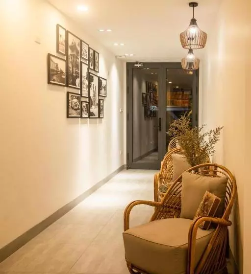 Lanha Hotel   Homestay