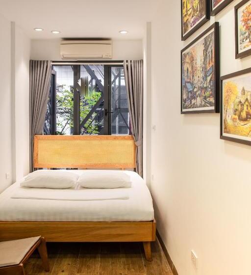 Lanha Hotel   Homestay