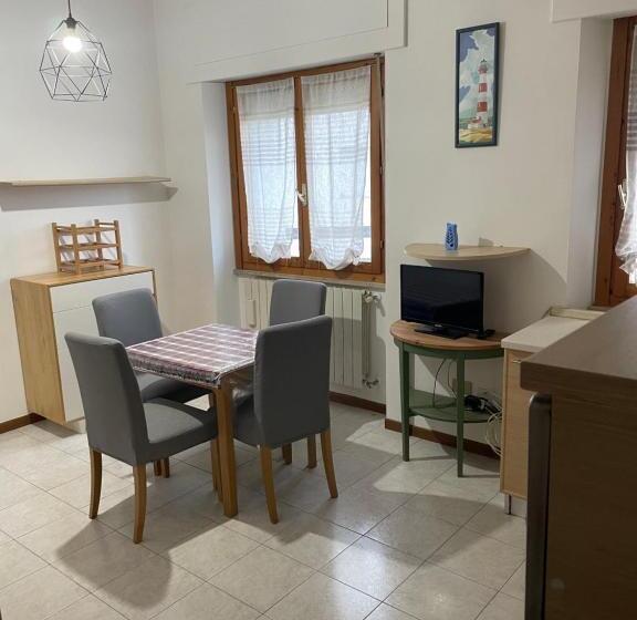 پانسیون Gemc Apartment