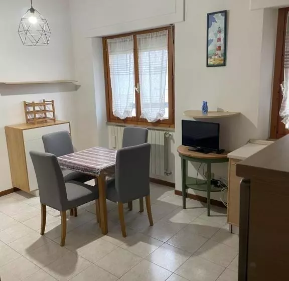 پانسیون Gemc Apartment