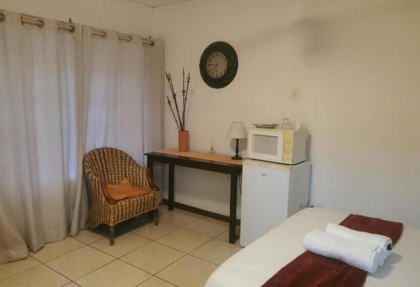 بنسيون Rose Guest House