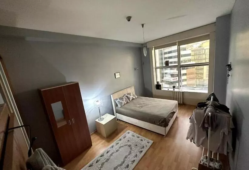 پانسیون Spacious And Airy , 5 Min Walk To Nişantaşı