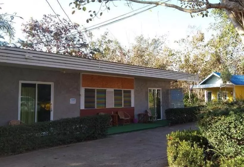 Prabpluem Resort